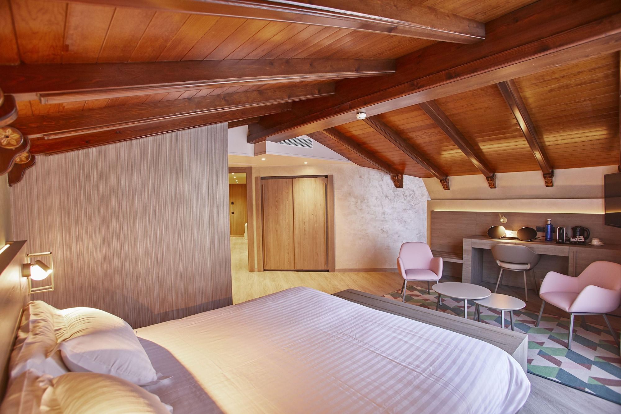 Grand Plaza Hotel & Wellness Андорра-ла-Велья Екстер'єр фото A room at the hotel
