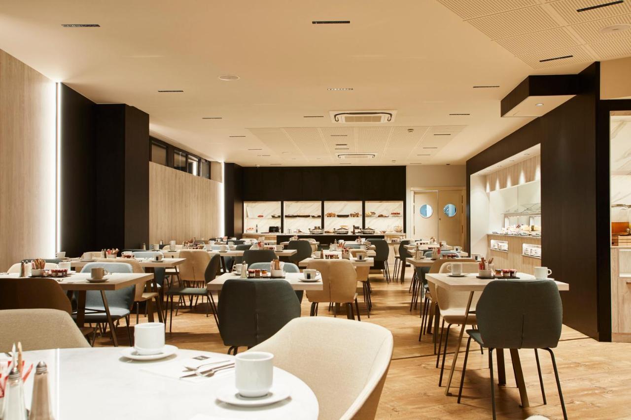Grand Plaza Hotel & Wellness Андорра-ла-Велья Екстер'єр фото The restaurant