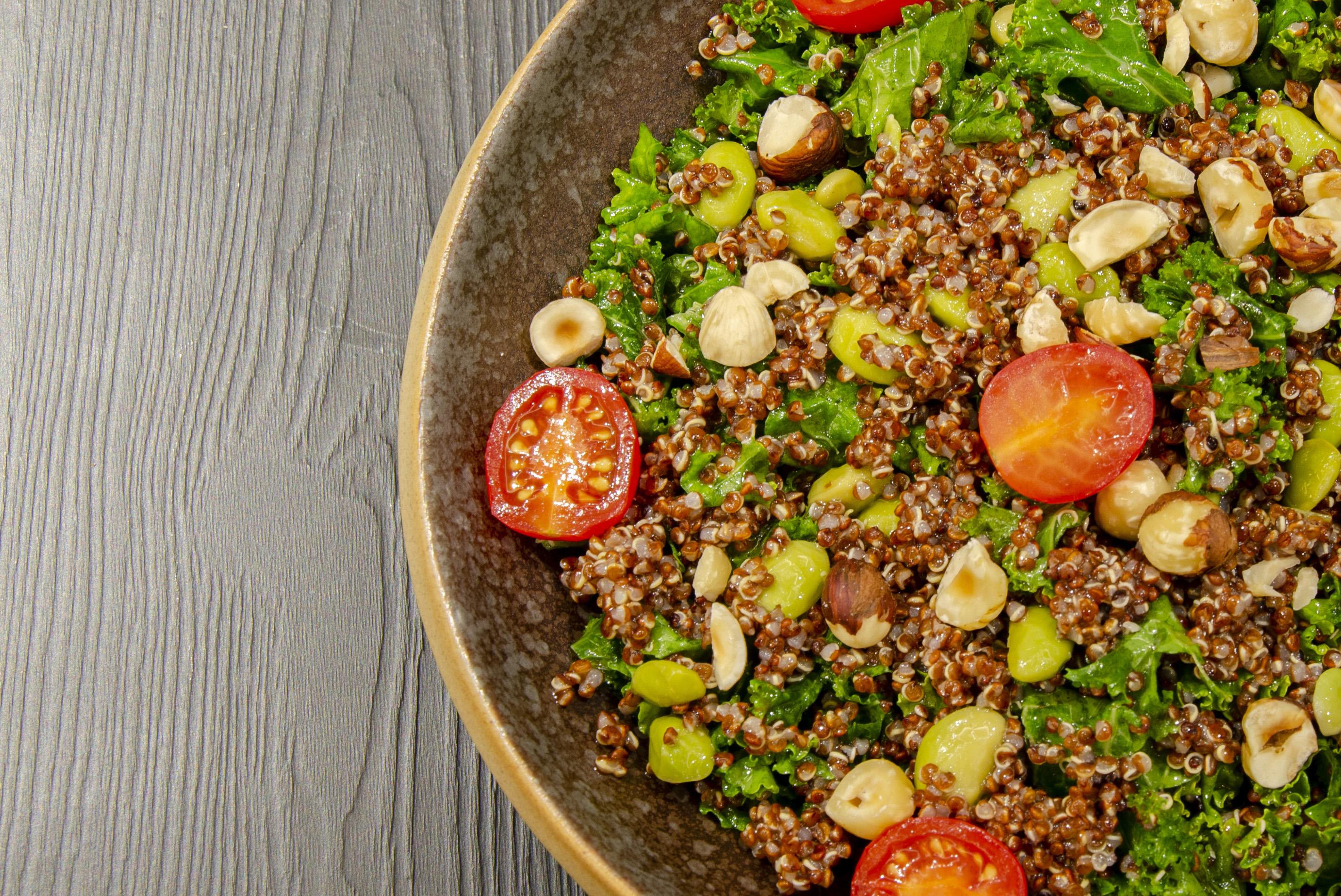 Grand Plaza Hotel & Wellness Андорра-ла-Велья Екстер'єр фото Quinoa salad